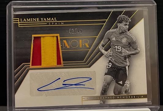2024-25 Panini Noir Soccer-Lamine-Yamal-patch-auto